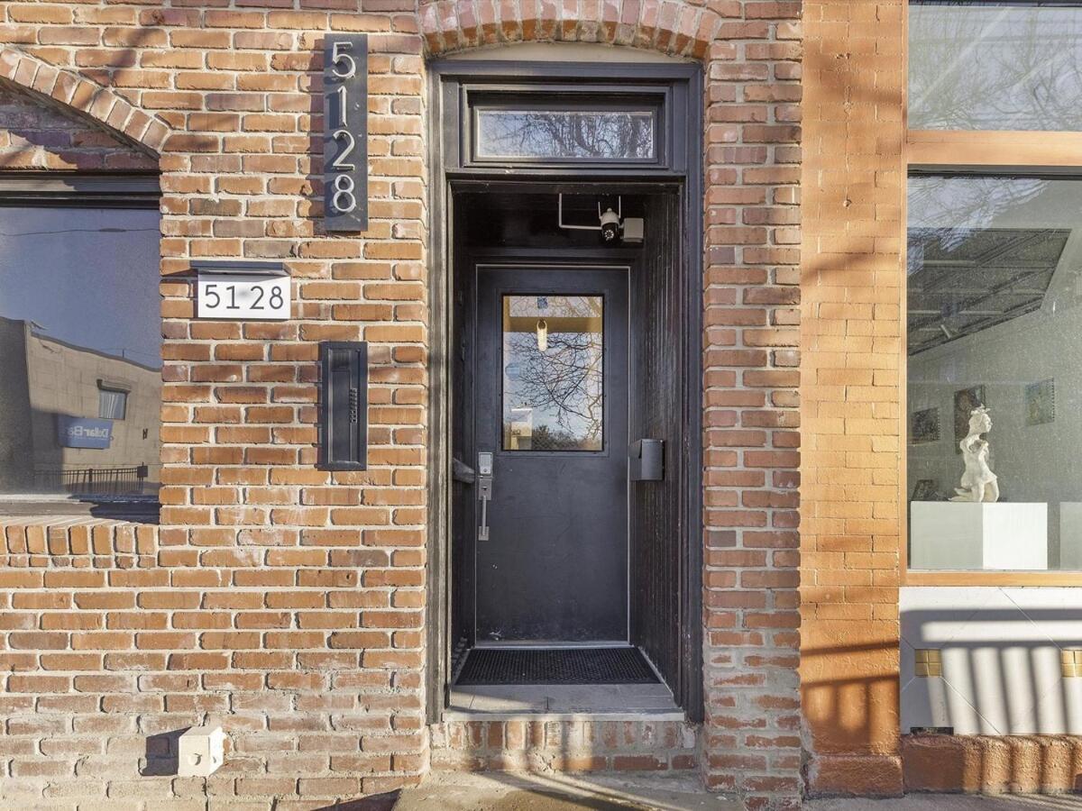 Apartamento Lawrenceville !5 Spacious And Quiet Three Bedroom With Free Street Parking